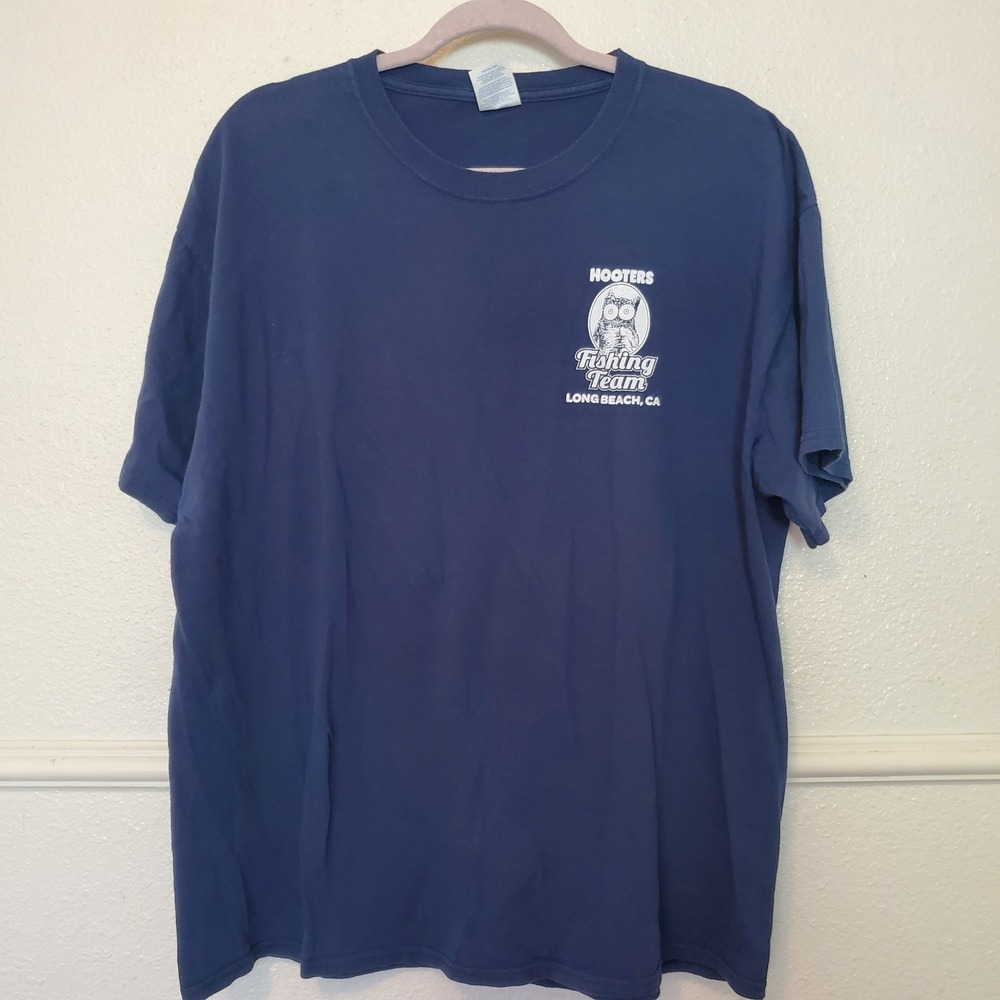 Hooters Fishing Team Long Beach CA Mermaid Graphic T-Shirt Navy Mens XL